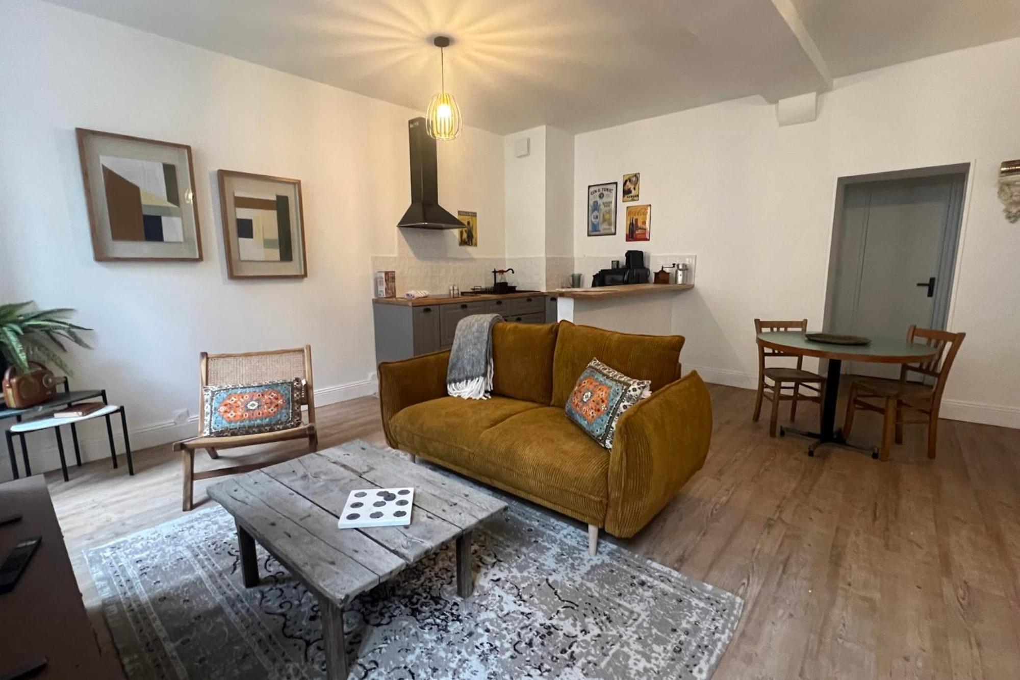 Appartement La Caresse De L'Amarante Мортань-о-Перш Экстерьер фото